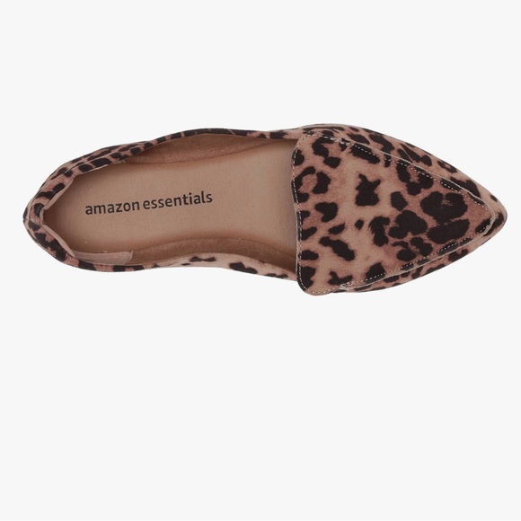Amazon Essentials Shoes - Amazon Essentials NWT Women's Leopard Print pointed toe Loafers- size 12